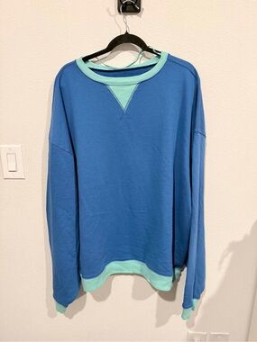 We The Free Classic Crew Colorblock Sweatshirt NWOT